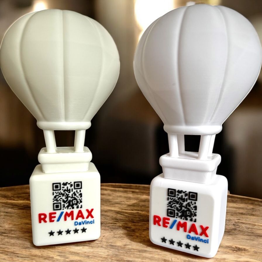 Statuete și suporturi personalizate 3d cu cod QR și NFC pentru recenzii, website și promovarea brandului tău