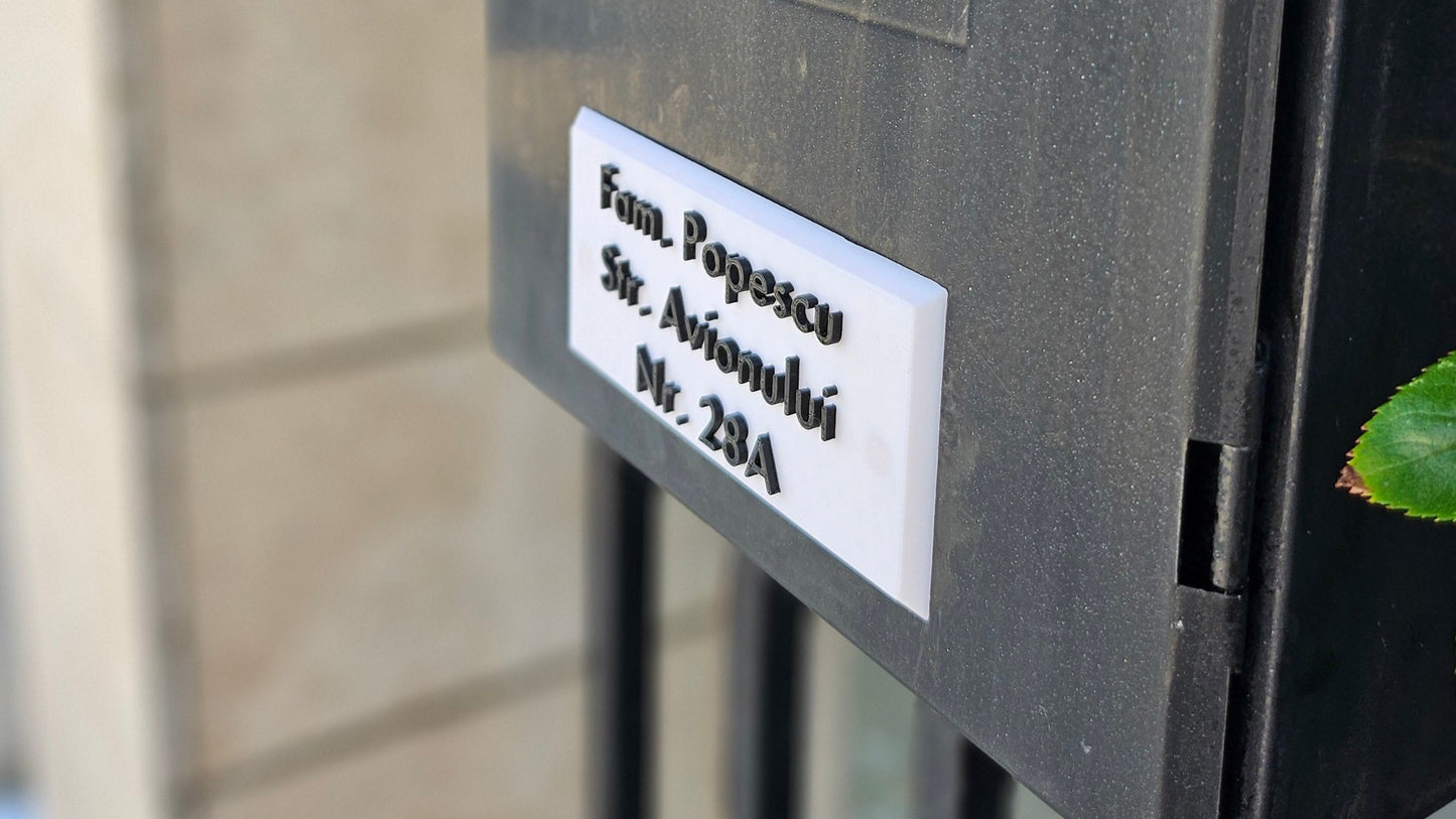 Placă personalizată pentru cutia poștală