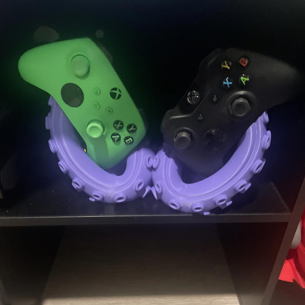 Suport controlere Xbox cu tentacule, pentru două unități