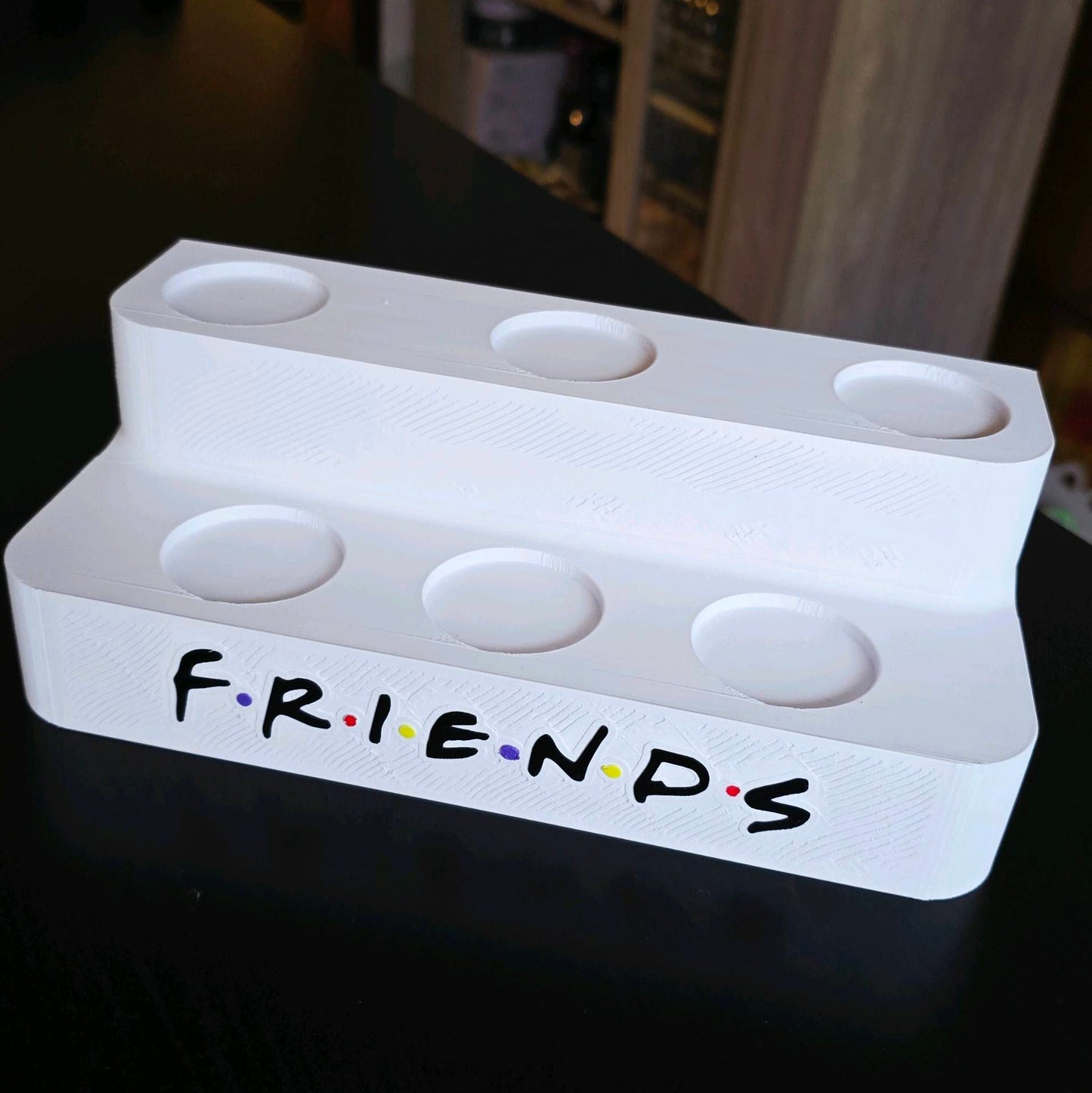 Suport stand decorativ pentru figurine Friends din happy meal