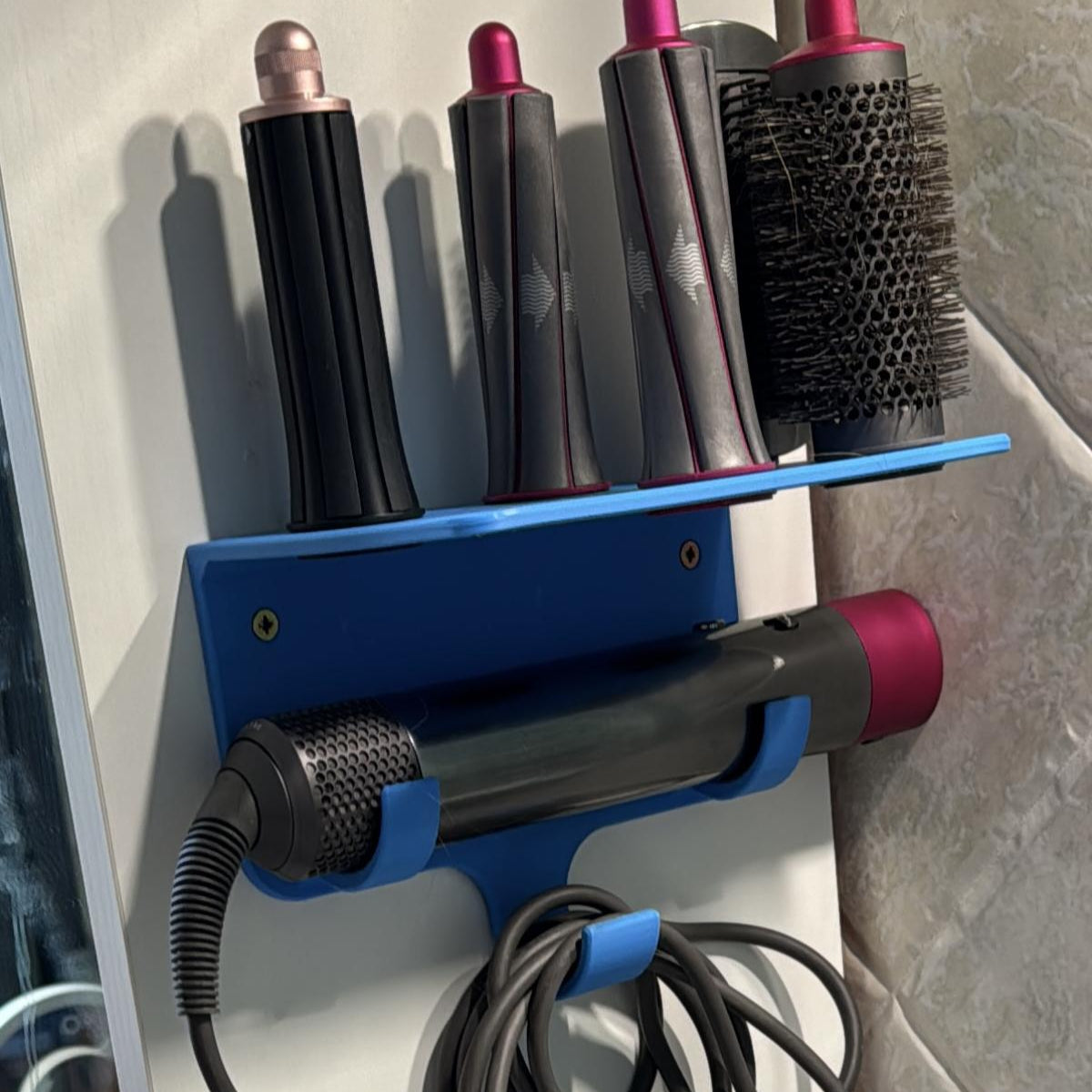 Suport de perete pentru Dyson Airwrap si 6 accesorii