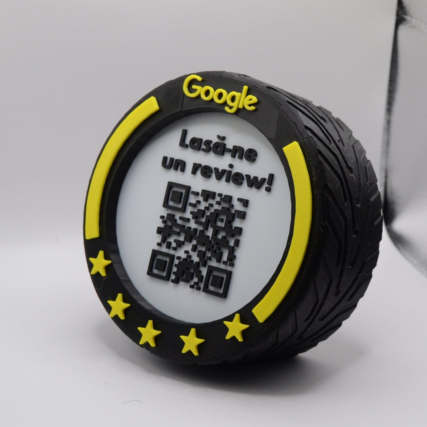 Stand cu cod QR pentru recenzii Google, cu NFC, model roată F1, diverse culori
