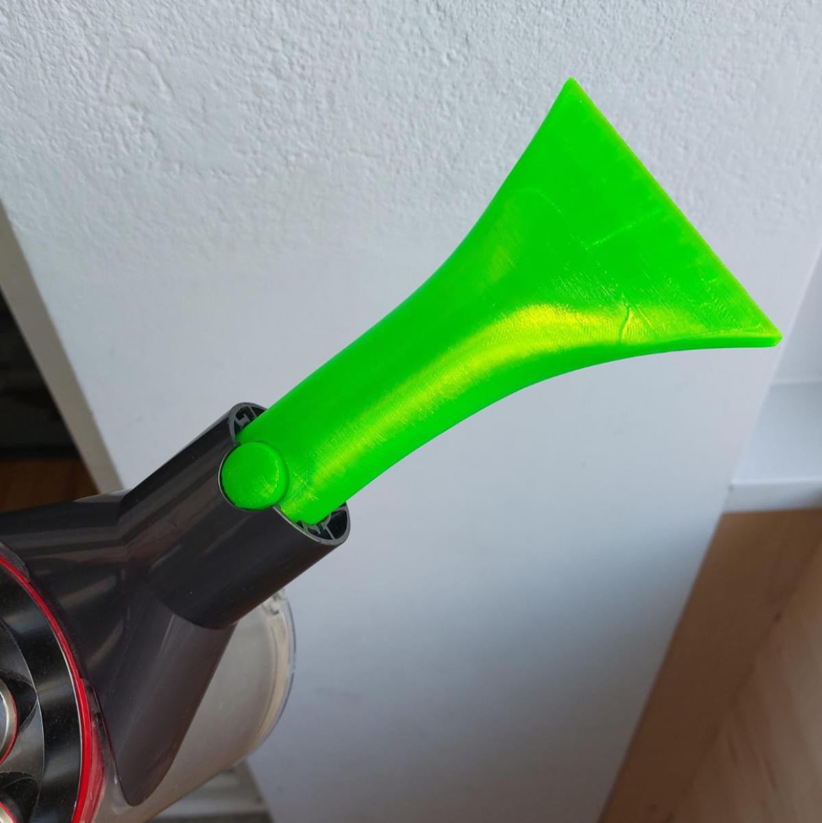 Duza 3D imprimată pentru Dyson V7, V8 și V10