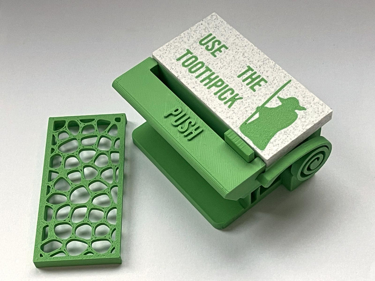 Dispenser automat pentru scobitori imprimat 3D
