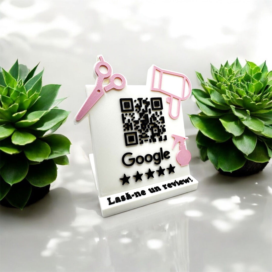 Stand cu cod QR pentru recenzii Google cu foarfecă și uscător de păr, pentru saloane și frizerii
