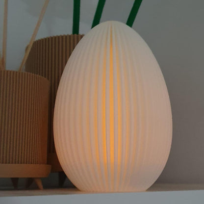 Decoratiune ou de Paște modern și compatibil cu lumânare LED