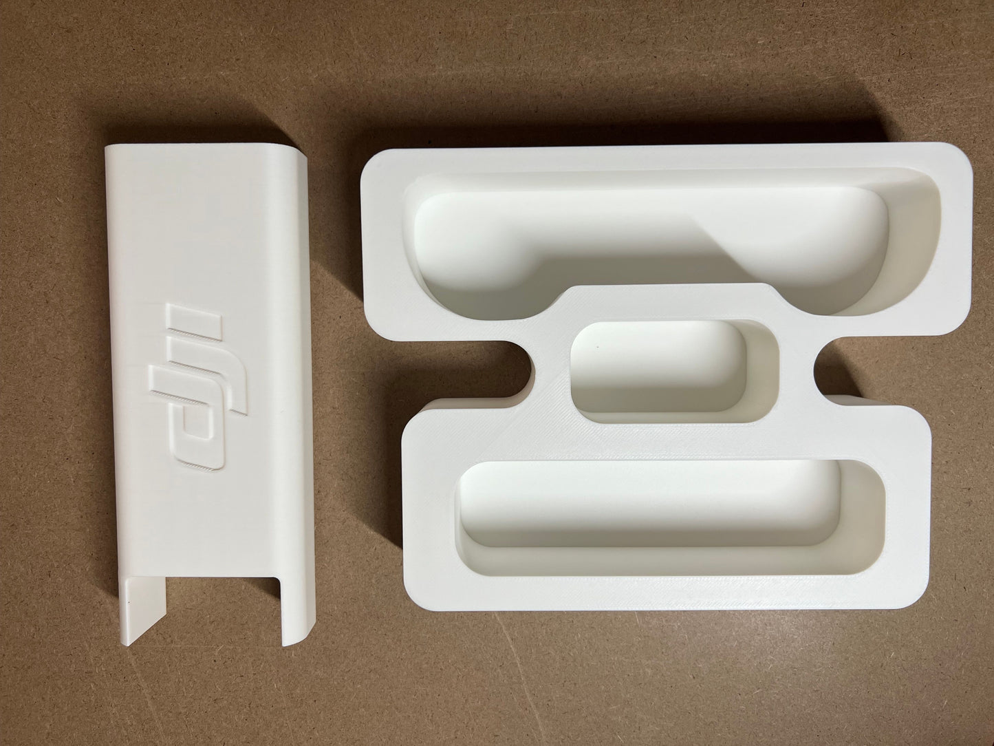 Suport organizator pentru dronă DJI Mini 2 SE, telecomandă și baterii