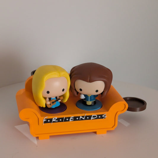 Suport canapea portocalie pentru 6 figurine Friends din happy meal McDonalds