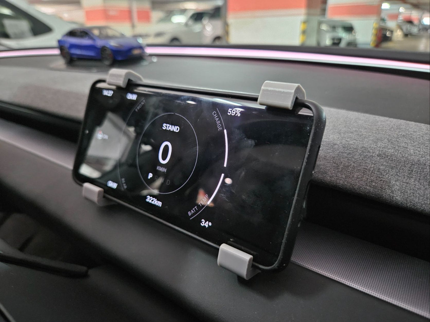 Suport telefon 3D pentru Tesla Model 3 Highland – stabilitate sporită la accelerare