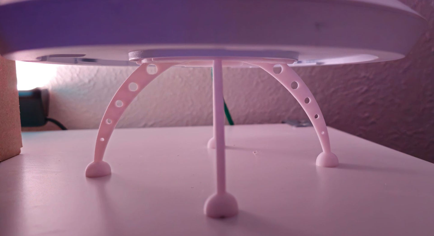 Suport decorativ cu picioare pentru router Ubiquiti U6 – model UFO