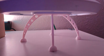 Suport decorativ cu picioare pentru router Ubiquiti U6 – model UFO