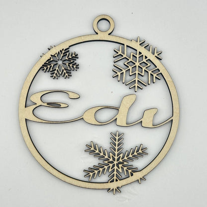 Set decorațiuni de Crăciun din lemn personalizate cu nume, 10x10 cm