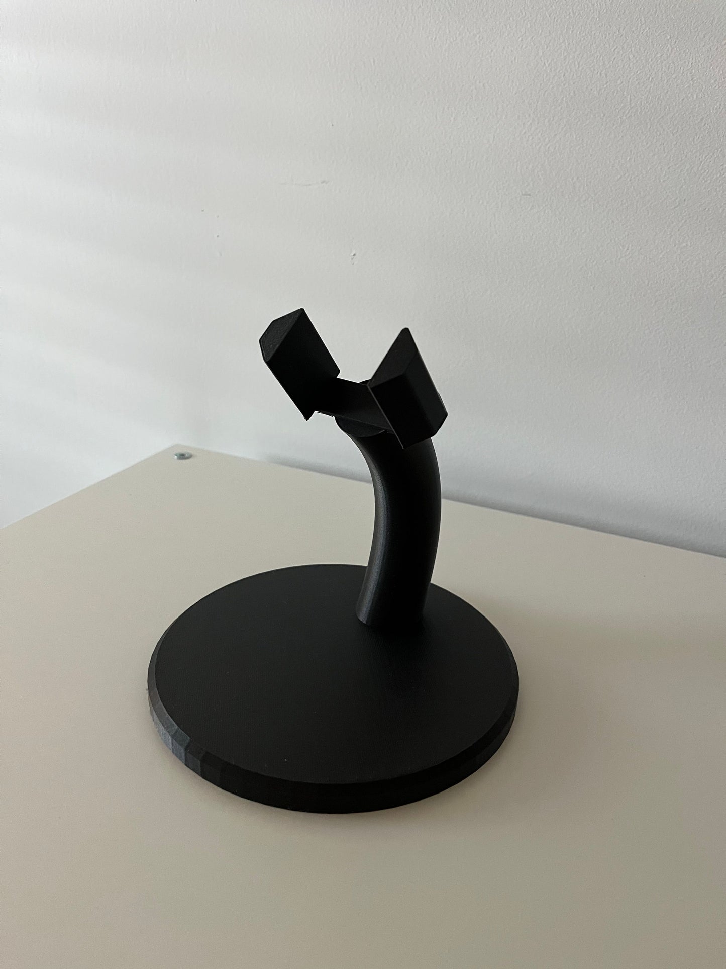 Suport elegant pentru DJI Avata 2 – bază stabilă pentru depozitare și expunere