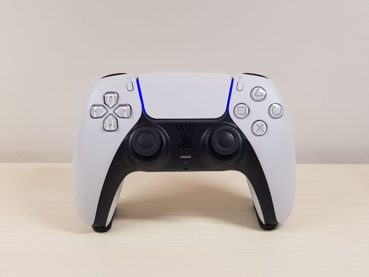 Suport minimalist pentru controller PS5 DualSense – set de 2