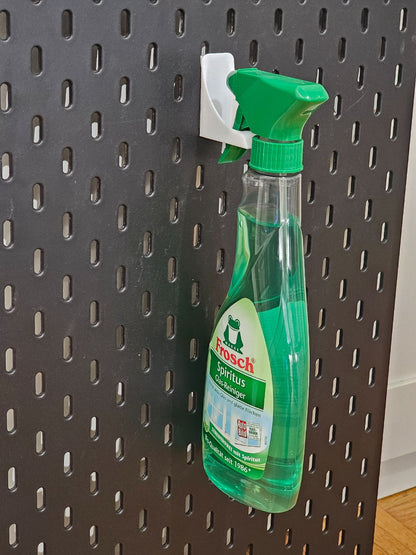 Suport robust pentru sticlă spray compatibil cu panou perforat IKEA Skadis