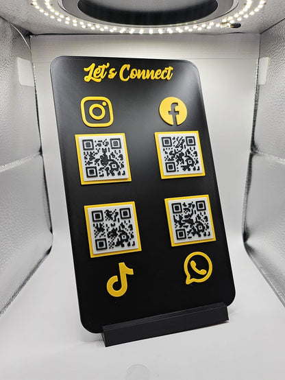 Stand elegant personalizat cu 4 coduri QR si NFC
