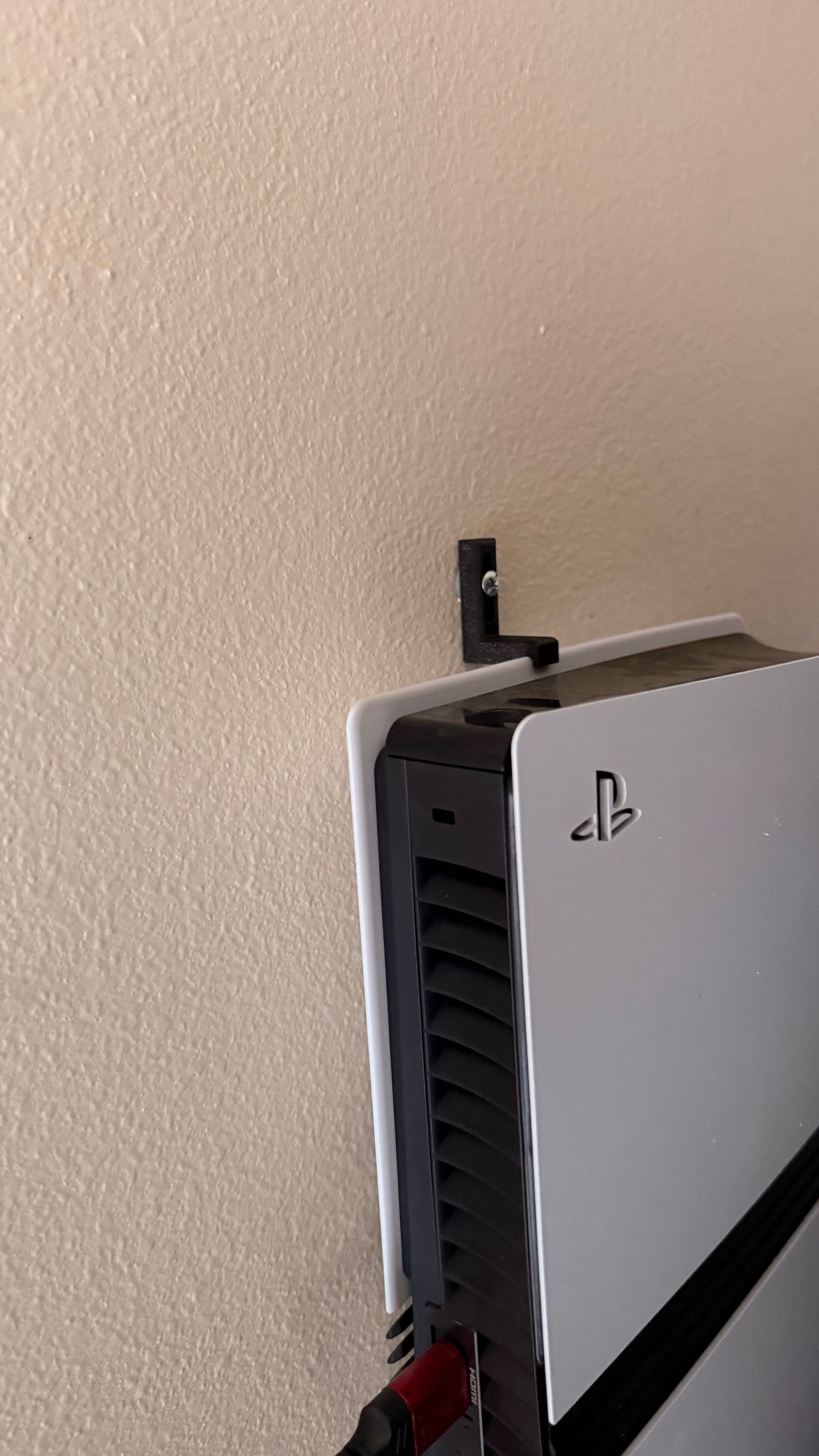 Suport de perete pentru PS5 Pro Digital – partea dreaptă