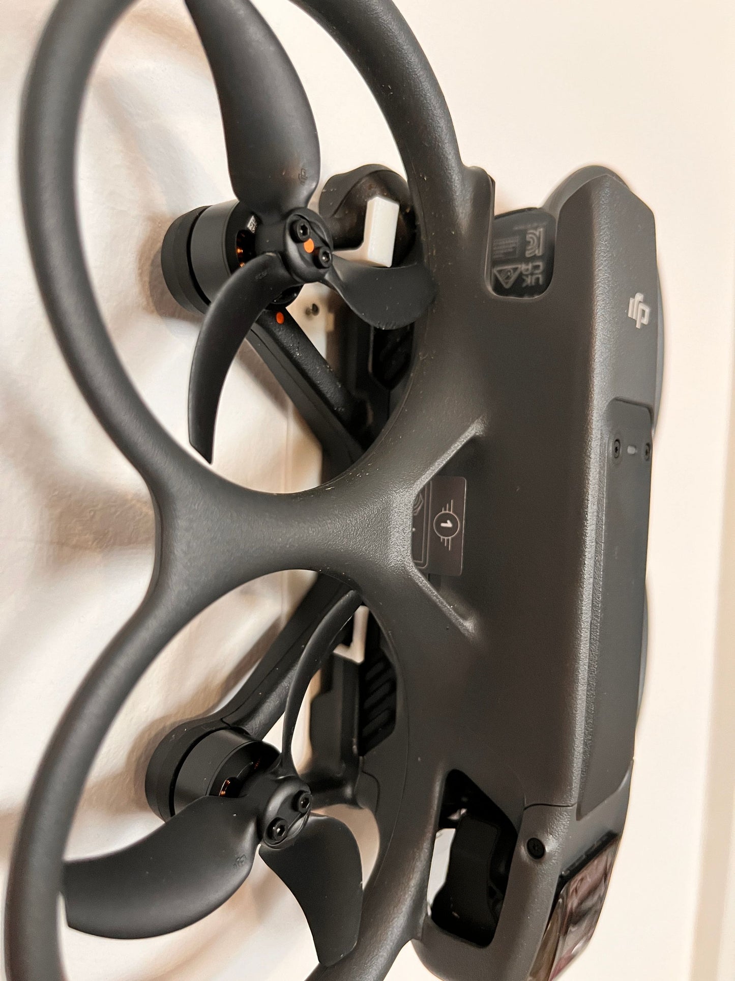 Suport de perete pentru drona DJI Avata 2