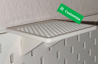 Poliță superioară pentru panou perforat Skadis, 100x100 mm, personalizabilă