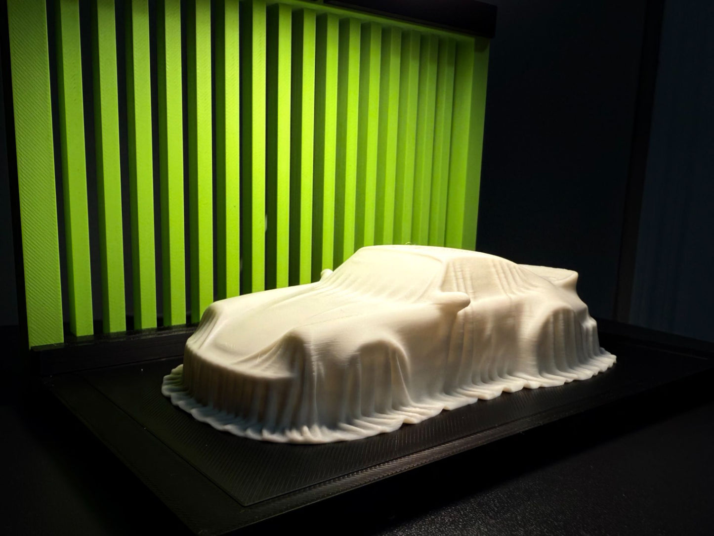 Decoratiune auto premium: porsche 911 turbo 964 sub prelată