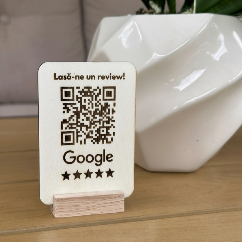 Stand din lemn cu cod QR pentru recenzii Google – personalizabil, cu suport elegant