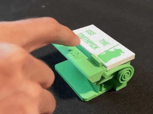 Dispenser automat pentru scobitori imprimat 3D